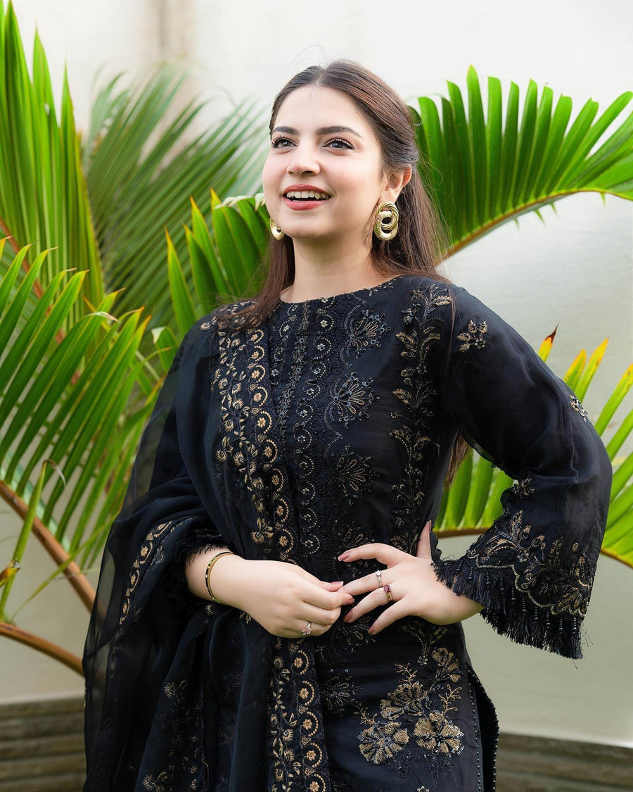 Nisa Dhanak Embroidered Unstitched 3PC FF-2576